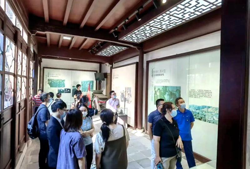 華都股份第二黨支部、浙經(jīng)所黨支部聯(lián)合開展黨建共建活動